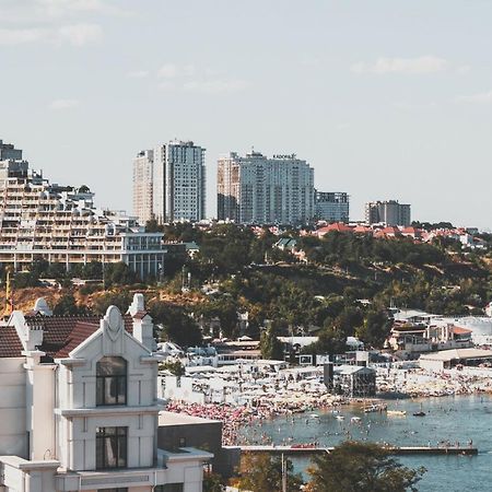 Аркадия Студия С Балконом Частичный Вид Моря Первая Линия От Моря Odessa Extérieur photo