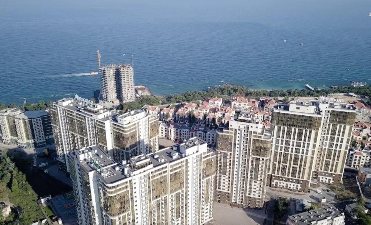 Аркадия Студия С Балконом Частичный Вид Моря Первая Линия От Моря Odessa Extérieur photo