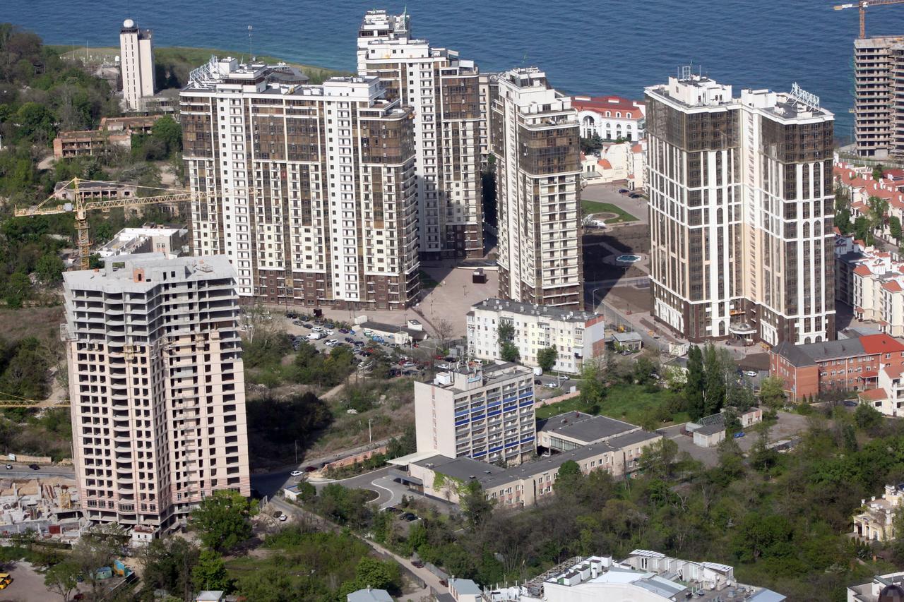 Аркадия Студия С Балконом Частичный Вид Моря Первая Линия От Моря Odessa Extérieur photo